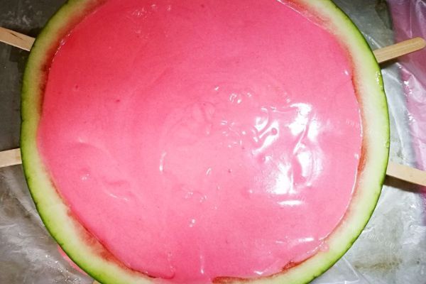 西瓜冰淇淋，造型逼真，吃西瓜不用吐籽儿哟第九步