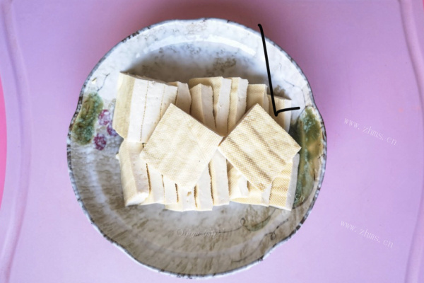 臭豆腐的制作方法，超级好吃第一步