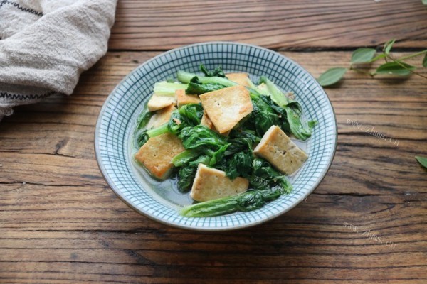 小白菜炖豆腐，简单又不失美味第十二步