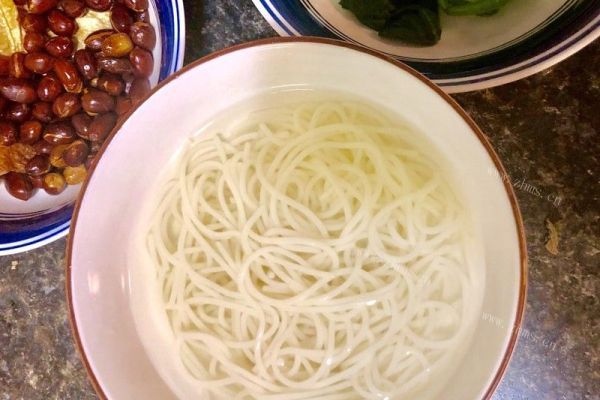 柳州螺蛳粉，带你感受广西美食文化的强大第十一步