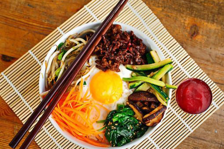 韩国料理之石锅拌饭，为你带来原汁原味的美食体验