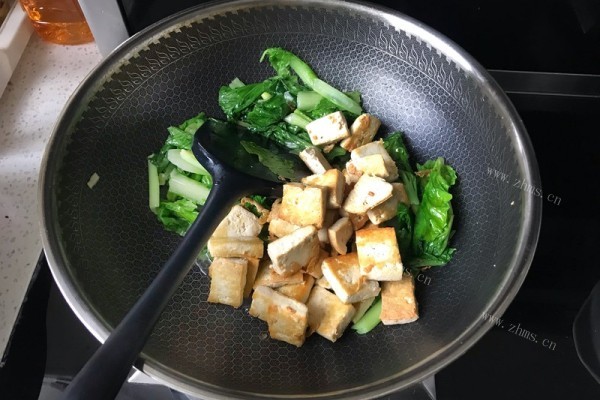 小白菜炖豆腐，简单又不失美味第八步