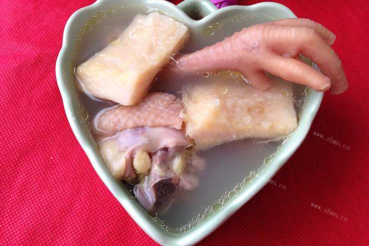 一锅”重口味”的汤——榴莲煲鸡