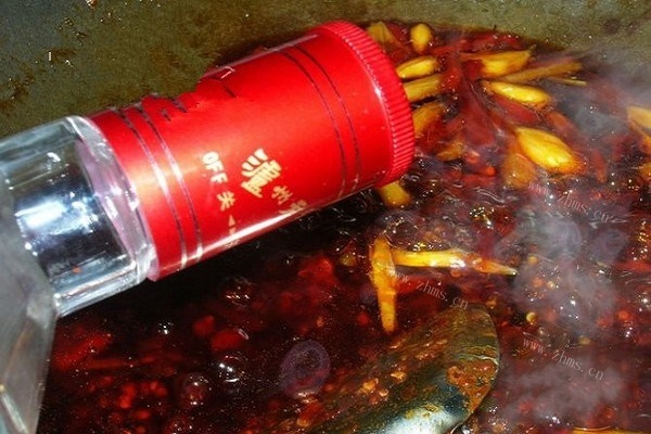 重庆火锅底料，让你的味蕾在麻辣中徜徉第九步
