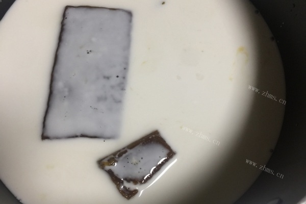 用马蹄粉做的马蹄钵仔糕第四步