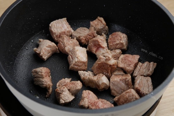 红烧牛肉，牛肉和土豆是绝配，好吃到根本停不下来第六步