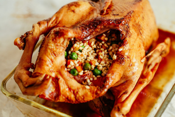 八宝野鸭是春节饭桌上必不可少的一道菜第十一步
