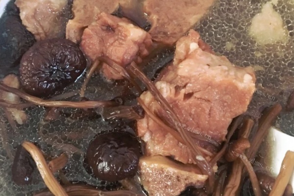 茶树菇乌鸡汤——暖胃更暖心第六步