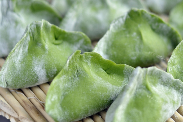 与众不同的绿色健康菠菜水饺第十二步