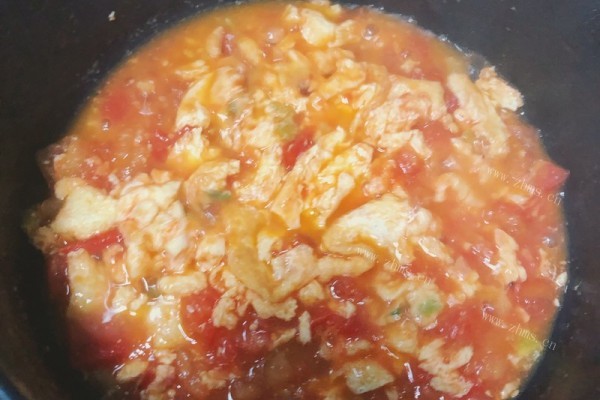 年糕番茄鸡蛋汤，简单又美味第五步