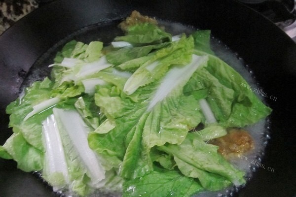 酥肉白菜汤，简单又营养的家常菜第十步