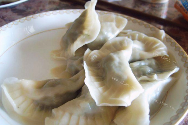 饺子神器版本的茴香水饺第十步