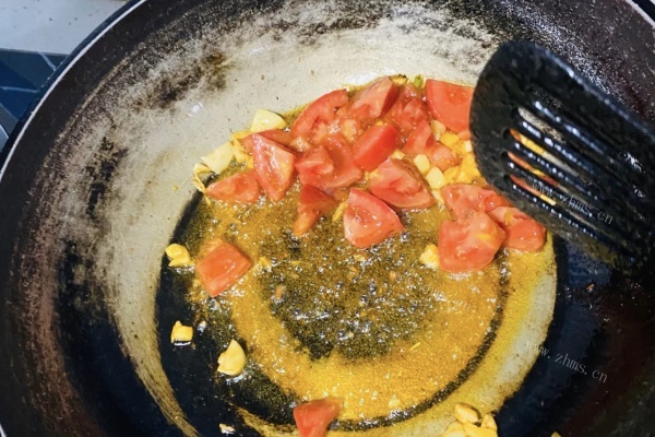 番茄白菜虾皮汤加上疙瘩块，营养美味一锅端第二步