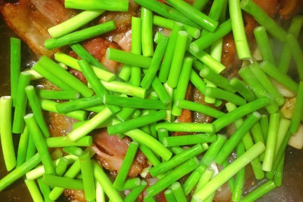 腊肉炒菜苔，还原最纯朴的味道第八步