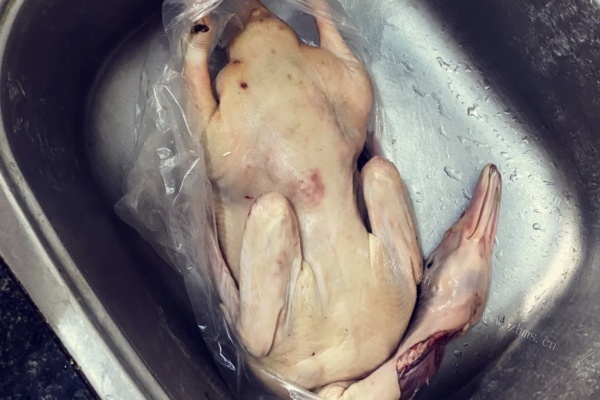 挂炉烤鸭——美味的脆皮烤鸭你心动了吗第一步