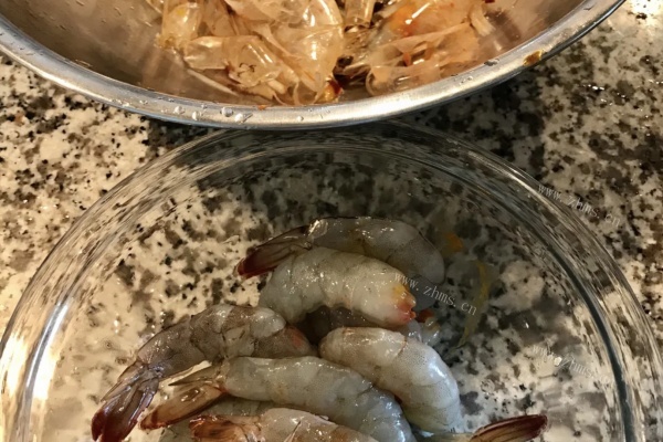 新加坡原汤汆鱼丸，下点面条汤鲜面滑，好吃的咂舌第五步