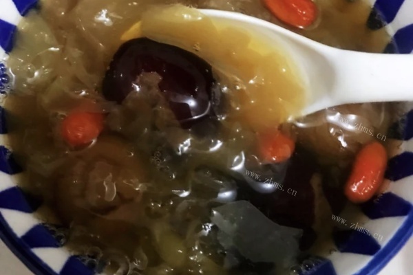 有了红枣枸杞桂圆汤，夏天再也不喝冰可乐了第七步