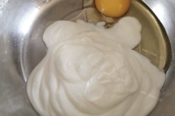 懒人版本的酸奶芒果钵仔糕第二步