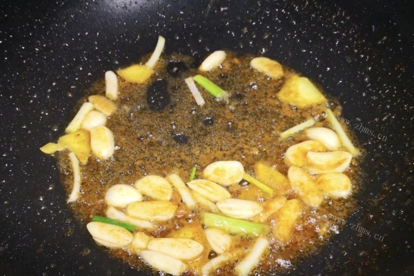 茶树菇牛柳——一道美味可口的家常菜第六步