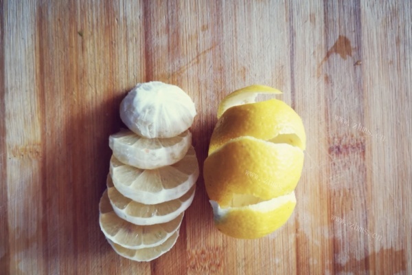 柠檬青瓜苦瓜汁——美味的减肥果汁第五步
