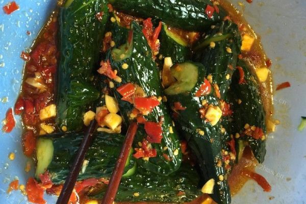 腌制咸菜——辣黄瓜，每口辣的过瘾第十二步