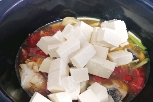 番茄鳕鱼豆腐汤，酸酸辣辣，鲜香味美第七步