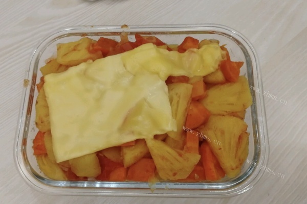 微波炉蒸饭之香香甜甜的芝士焗菠萝饭第九步