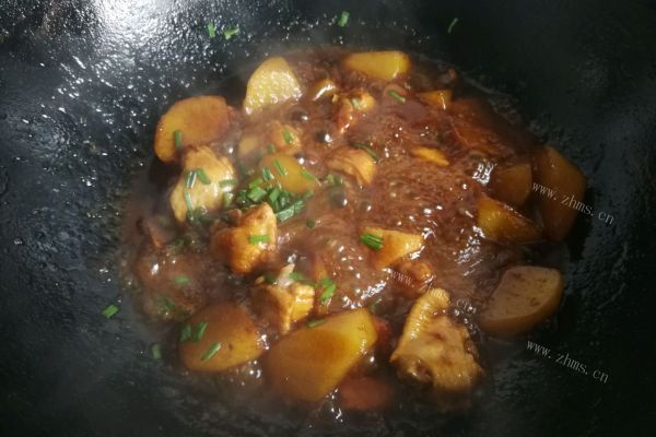 热腾腾带着锅巴的土豆煲仔饭，暖心又暖胃第五步