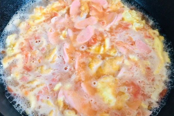 番茄煎蛋汤，满足你的味蕾第八步