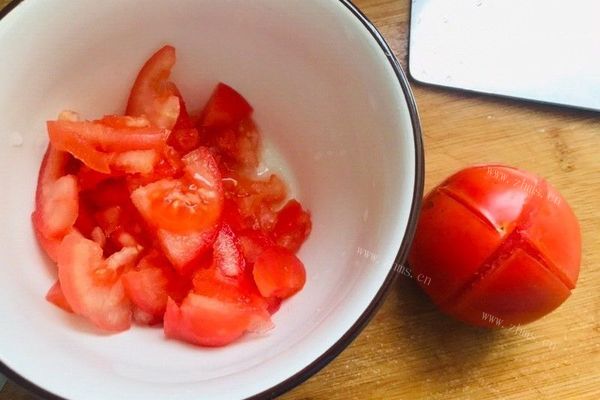 番茄煎蛋汤，满足你的味蕾第三步